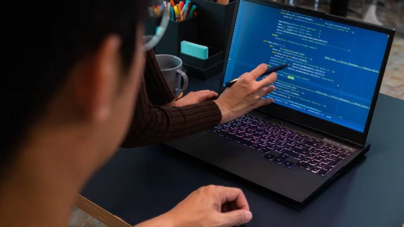 类乌齐县工业软件定制开发：破局传统制造数字化转型的“精准钥匙”